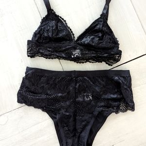 Brand new matching lace bralette and pantie set.